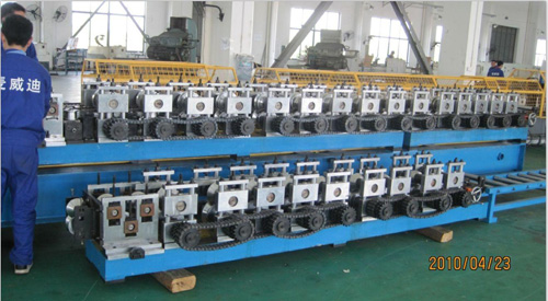 Cassette Type Quick-changeable forming machine