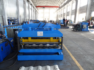 Fast-speed Glazed tile forming machine