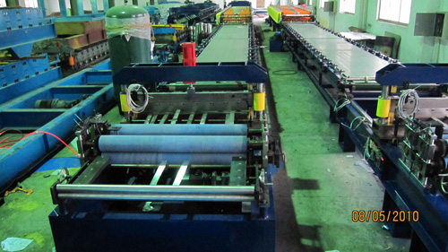 High-speed Flying Shear Panel Forming Line